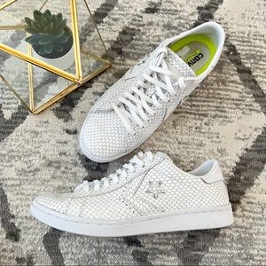 Converse Women’s Pro Leather LP Snake Low Top Sneakers Size 7.5